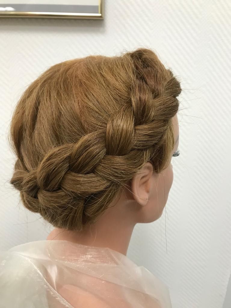 Modelle Hieske Haarfantasien 2024-12-11 23:06:04